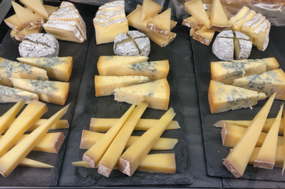 Käsetasting bei ChezPierre: Englische Sprache 🇬🇧