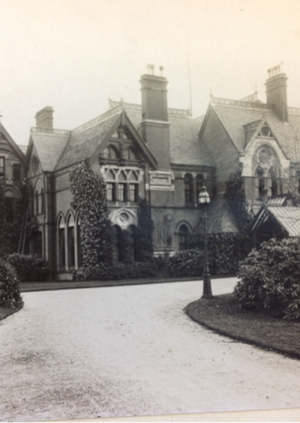 Visit to Highbury Hall and Gardens 