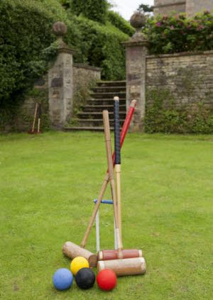 Guided tour and croquet at Chastleton House & Garden