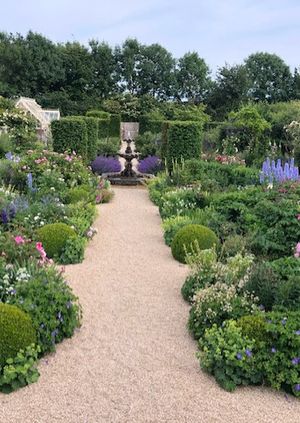 Visit: Upper Sydling House