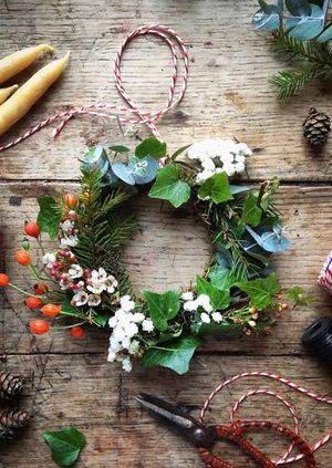 Grimms' Winter Wreath-making
