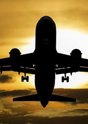 Ways To Reach Frontier Airlines Customer Service By Phone Number Chat and Emails Options Full And Detailed Guide
