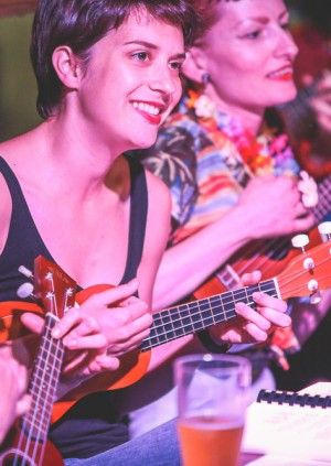 Hoxton Ukulele Hootenanny