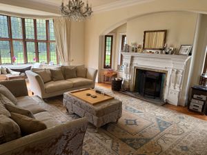 Little Hampden_living_2