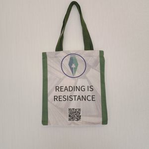 Tote reading is resistance