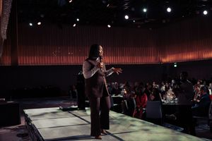 NOVI-AWARDS-Donna-Ford2025-383